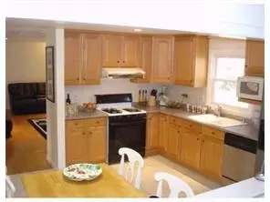 7 Midland Rd, Edison, NJ 08820 photo 4