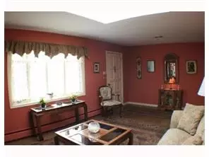 16 Maple Ave, Matawan, NJ 07747 photo 2