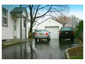 29 Hull Dr, Edison, NJ 08817 photo 9