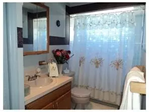 29 Farmbrook Dr, Old Bridge, NJ 08857 photo 6