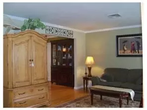 16 Adelphi Ct, Edison, NJ 08837 photo 4