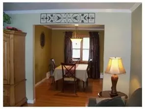 16 Adelphi Ct, Edison, NJ 08837 photo 6