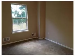 562 Cliff Rd, NJ 07077 photo 10