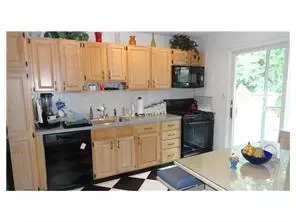 8 Peake Rd, Edison, NJ 08837 photo 10