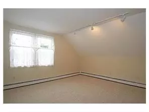 46 Barton St, Edison, NJ 08837 photo 8