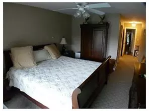 61 Westgate Dr, Edison, NJ 08820 photo 11