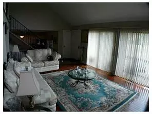 61 Westgate Dr, Edison, NJ 08820 photo 5
