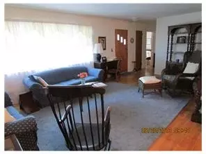 104 Calvert Ave, Edison, NJ 08820 photo 4