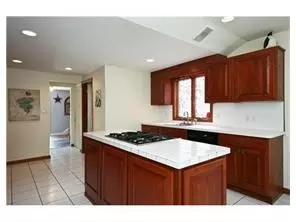 307 Ashland Rd, Middlesex, NJ 08846 photo 9