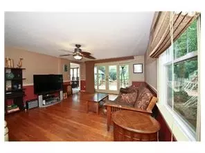 307 Ashland Rd, Middlesex, NJ 08846 photo 8