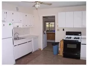 18 Weldon Rd, Edison, NJ 08817 photo 2