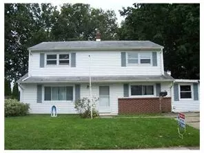 18 Weldon Rd, Edison, NJ 08817 photo 1