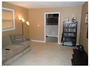 944-48 Cushing Pl, Plainfield, NJ 07062 photo 4