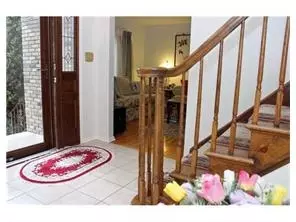 4 Rainbow Ct, Edison, NJ 08820 photo 11