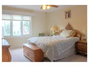 9 Diamond Dr, Edison, NJ 08820 photo 6