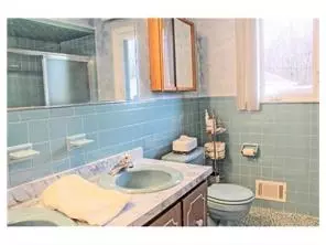 9 Diamond Dr, Edison, NJ 08820 photo 24