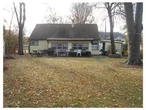 27 Caldwell Rd, Edison, NJ 08817 photo 2