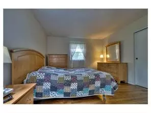 33 Pinehurst Dr, NJ 08512 photo 16