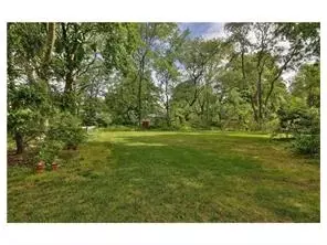 33 Pinehurst Dr, NJ 08512 photo 21