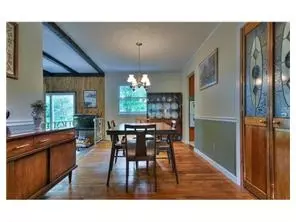33 Pinehurst Dr, NJ 08512 photo 7