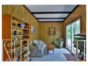 33 Pinehurst Dr, NJ 08512 photo 12