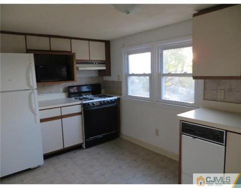 47 Violet Pl, Edison, NJ 08817 photo 10