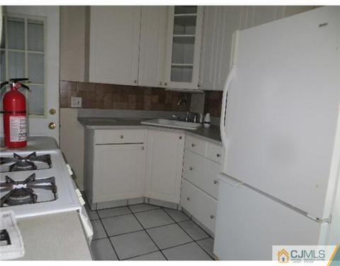 47 Violet Pl, Edison, NJ 08817 photo 5