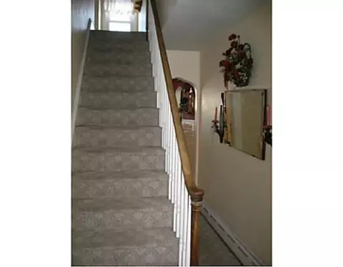 439 Harris Ave, Middlesex, NJ 08846 photo 4