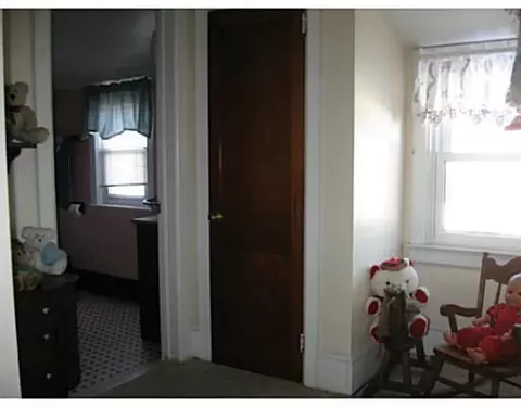 439 Harris Ave, Middlesex, NJ 08846 photo 14