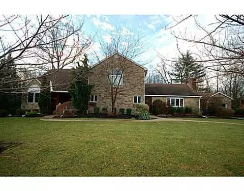 75 King St, Edison, NJ 08820 photo 1