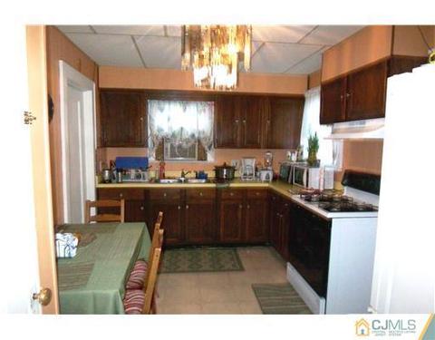 417 Bound Brook Rd, Middlesex, NJ 08846 photo 4