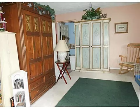 170 1st St, Middlesex, NJ 08846 photo 5