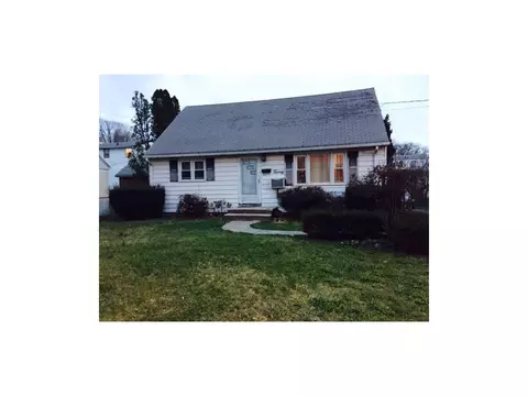 20 Player Ave, Edison, NJ 08817 photo 1