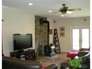 285 Central Ave, Edison, NJ 08817 photo 2