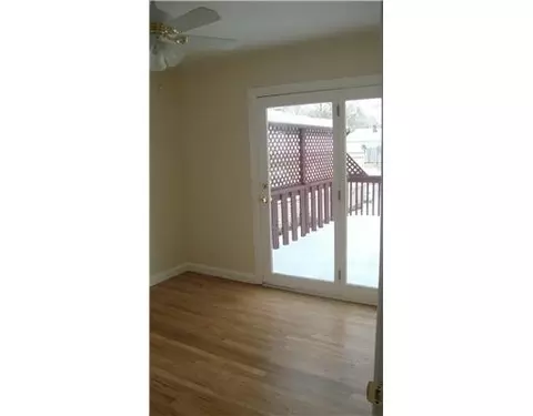 310 D St, Middlesex, NJ 08846 photo 5