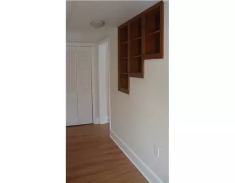 310 D St, Middlesex, NJ 08846 photo 11