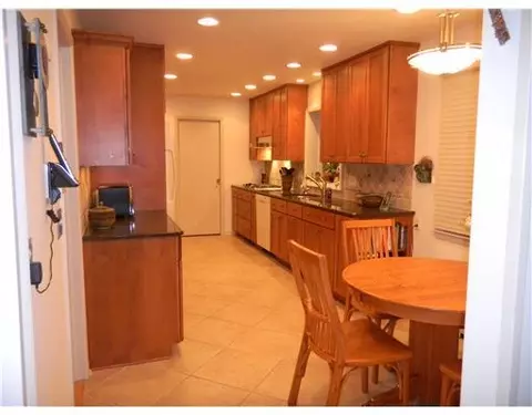 11 Devon Rd, Edison, NJ 08820 photo 6