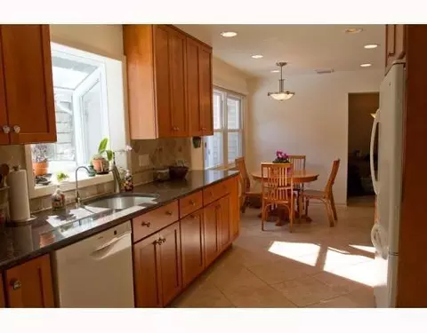 11 Devon Rd, Edison, NJ 08820 photo 5