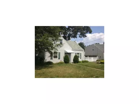169 Plainfield Ave, Edison, NJ 08817 photo 2