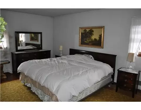 48 Smith Rd, East Franklin, NJ 08873 photo 12