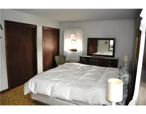 48 Smith Rd, East Franklin, NJ 08873 photo 13