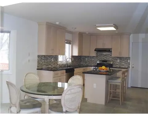 2 Mindy Rd, Edison, NJ 08820 photo 11