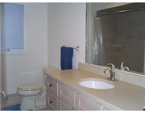 2 Mindy Rd, Edison, NJ 08820 photo 21