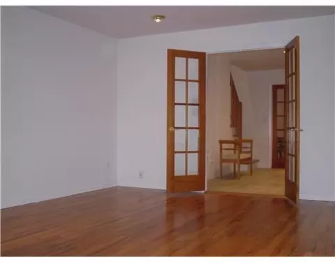 2 Mindy Rd, Edison, NJ 08820 photo 4