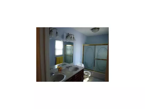 19 Sinclair Rd, Edison, NJ 08820 photo 17