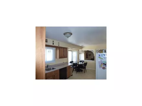 19 Sinclair Rd, Edison, NJ 08820 photo 9