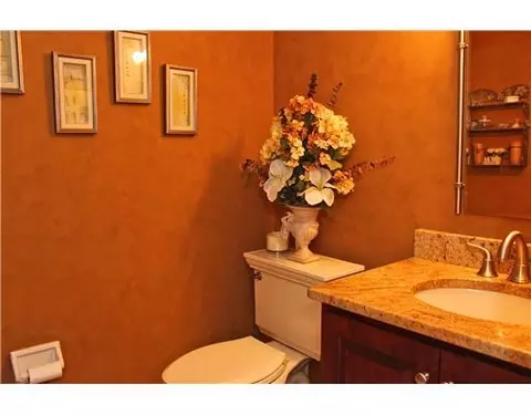 174 Westgate Dr, Edison, NJ 08820 photo 12