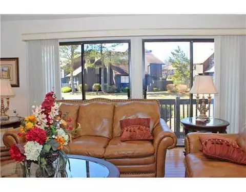 174 Westgate Dr, Edison, NJ 08820 photo 5