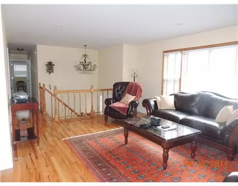 1972 Oak Tree Rd, Edison, NJ 08820 photo 3