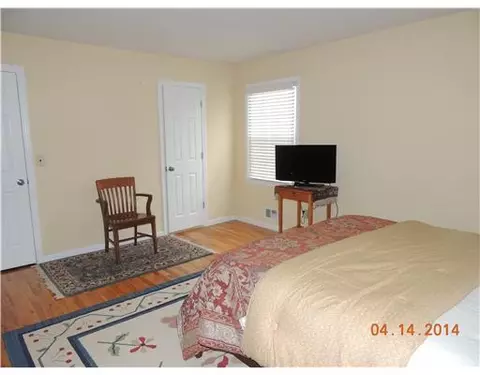 1972 Oak Tree Rd, Edison, NJ 08820 photo 12